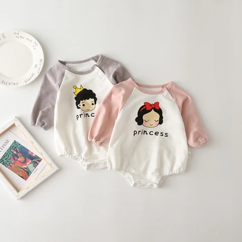 Весенне-осенняя одежда для малышей 0-2 лет, Милая хлопковая цельная одежда с рисунком принцессы и принца из мультфильма для новорожденных, цельный комплект с длинными рукавами